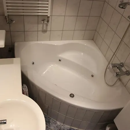 アパート Luxury Axams インスブルック